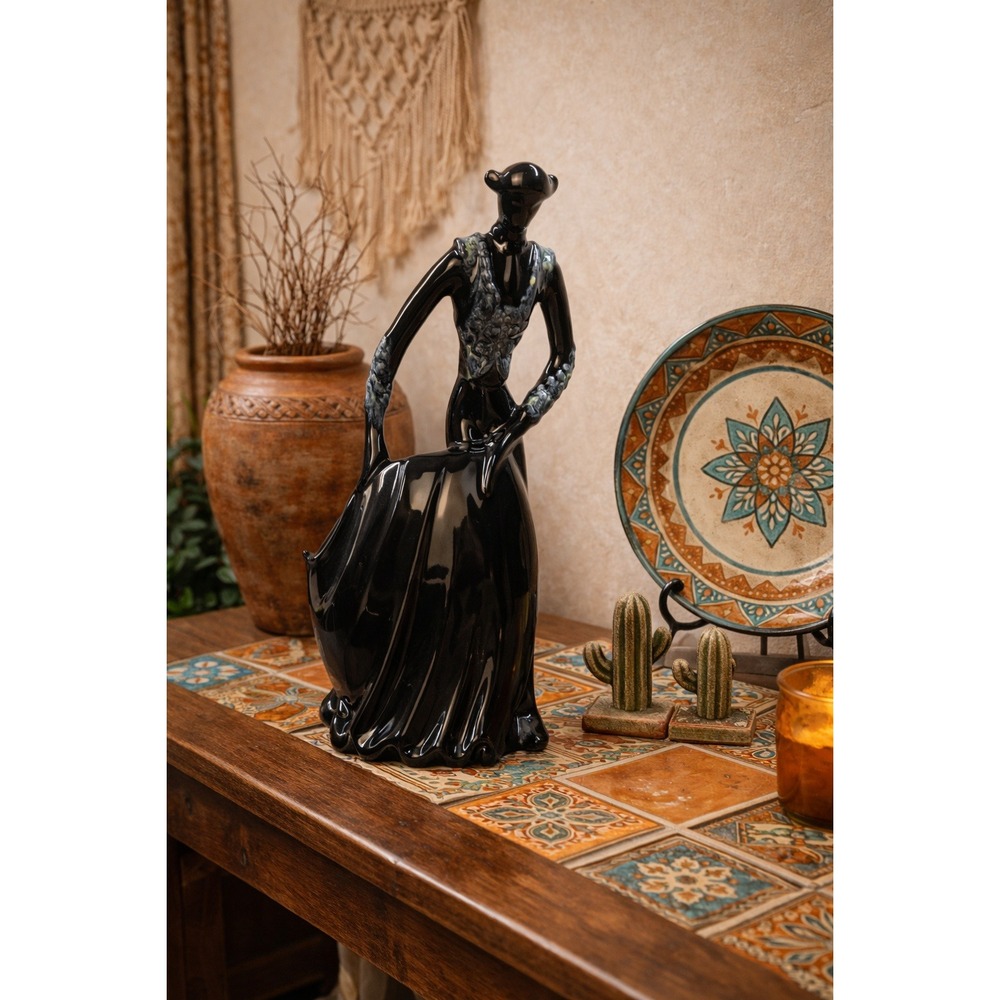 Vintage Royal Haeger‎ Matador Planter Black Ceramic Spain Bullfighter Statue